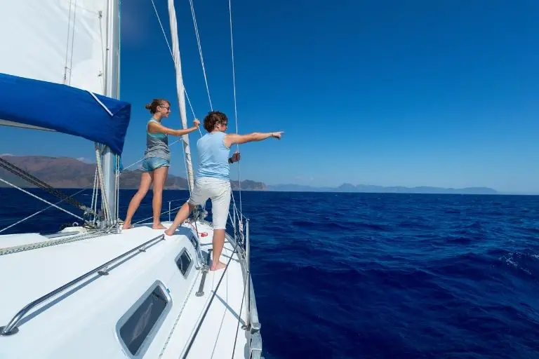 25 Best Sailboat and Catamaran Manufacturers (By Type) 2023 My