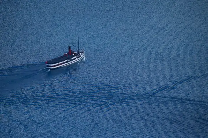 Displacement hulls make very little wake and are very efficient