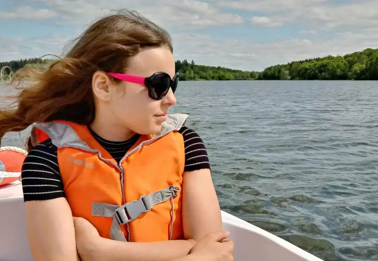 how old do you have to be to not wear a life jacket on a boat