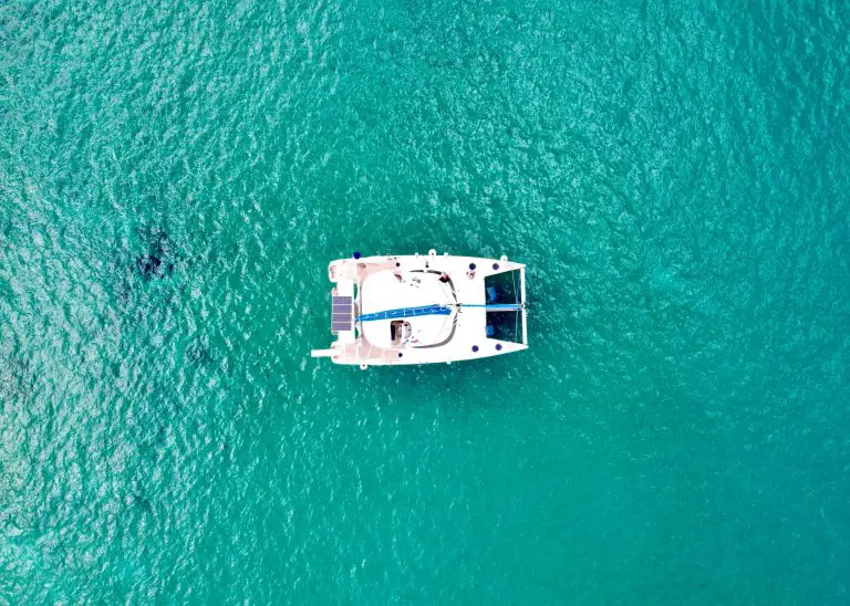 what to wear on a catamaran