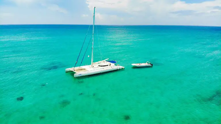 catamaran fishing boats