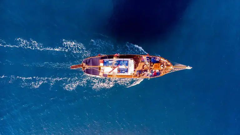 How to Rent a Boat