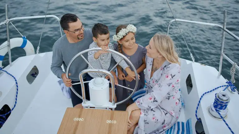 sailing vacations for families