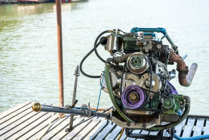 how to check boat engine hours